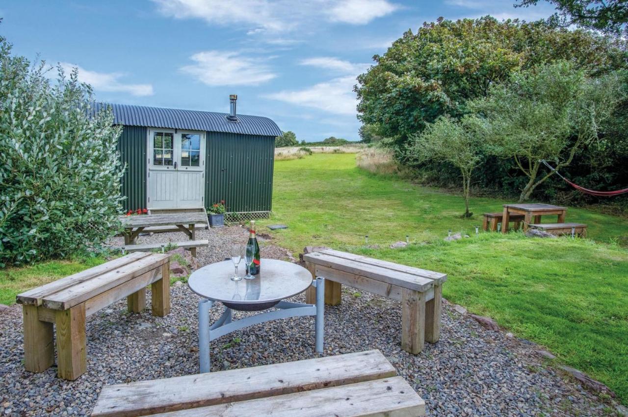 Haven View - 1 Bedroom Shepherds Hut - St Ishmaels Saint Ishmaels  Εξωτερικό φωτογραφία